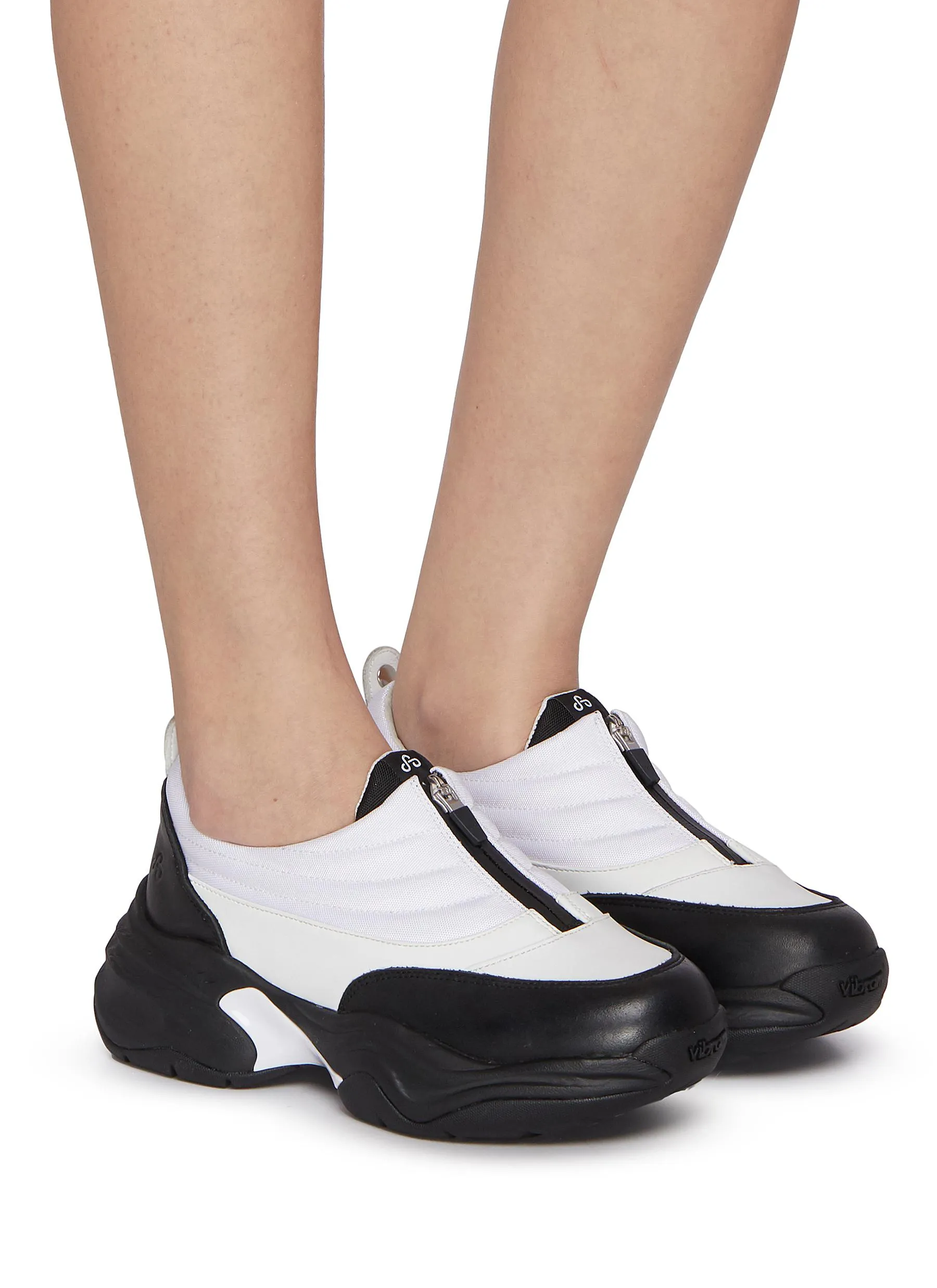 -----------OAO ---- ------------ ----Fountain Slip On Sneakers --