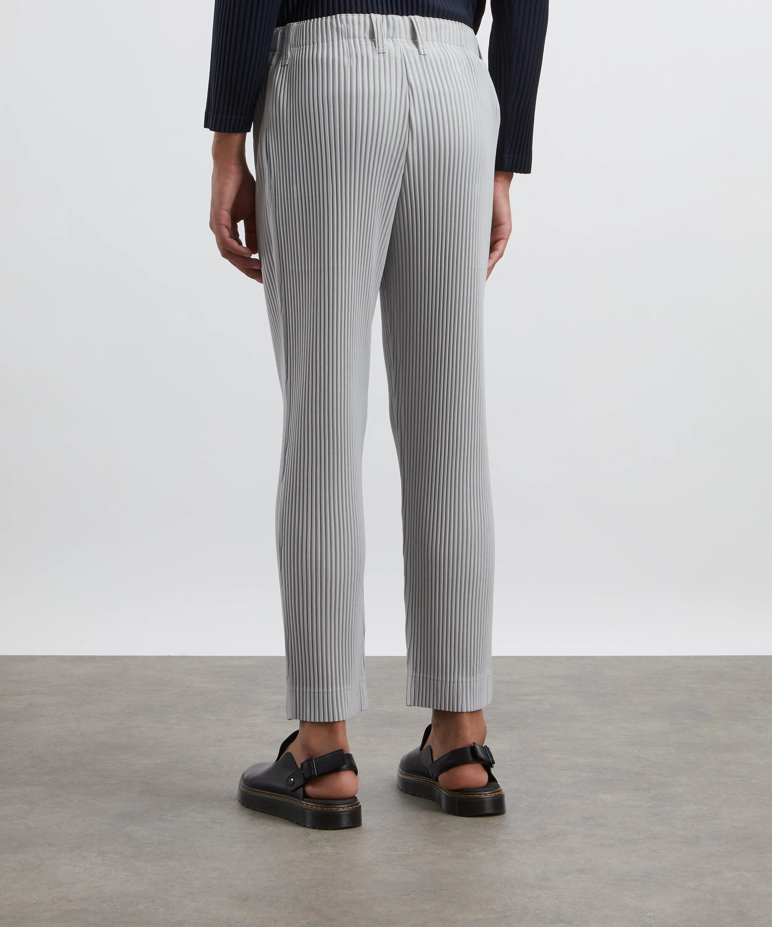 BASICS Pleated Trousers