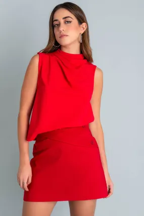 Blusa sin mangas de cuello mock con plisados