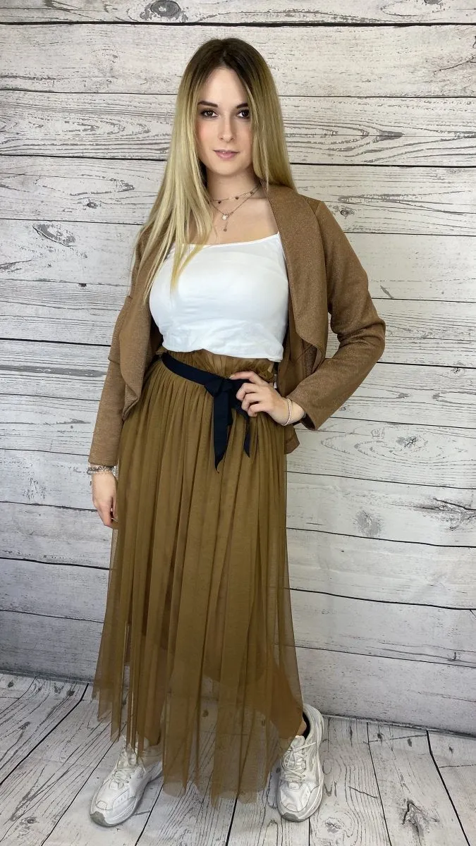 Gonna in tulle color marrone con vita arricciata e cintura a contrasto
