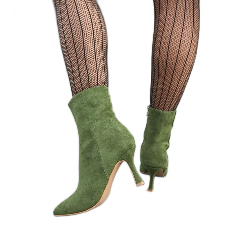 Guimond green low-heeled ankle boots