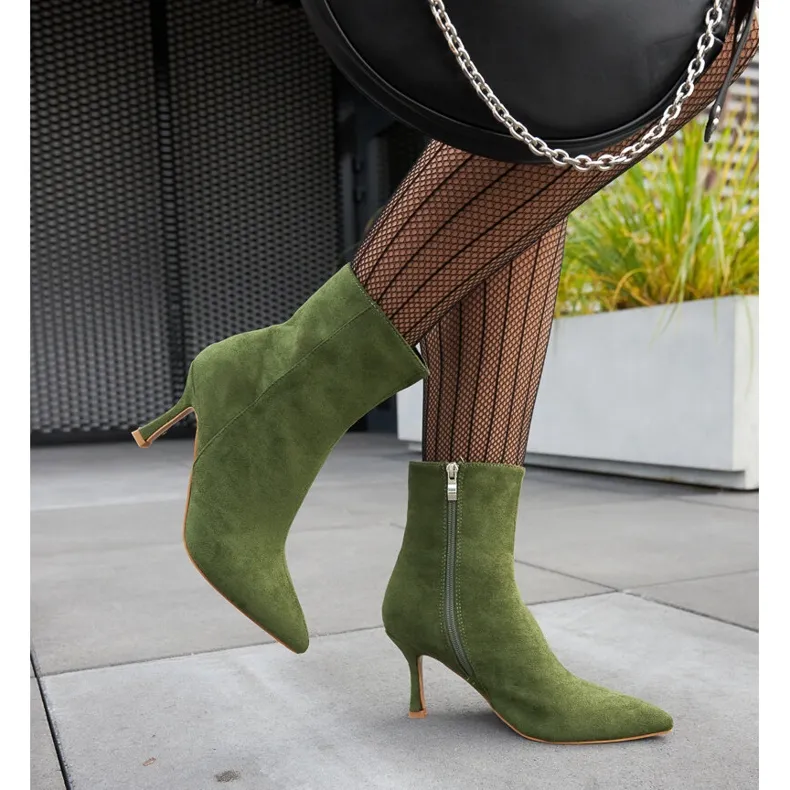 Guimond green low-heeled ankle boots